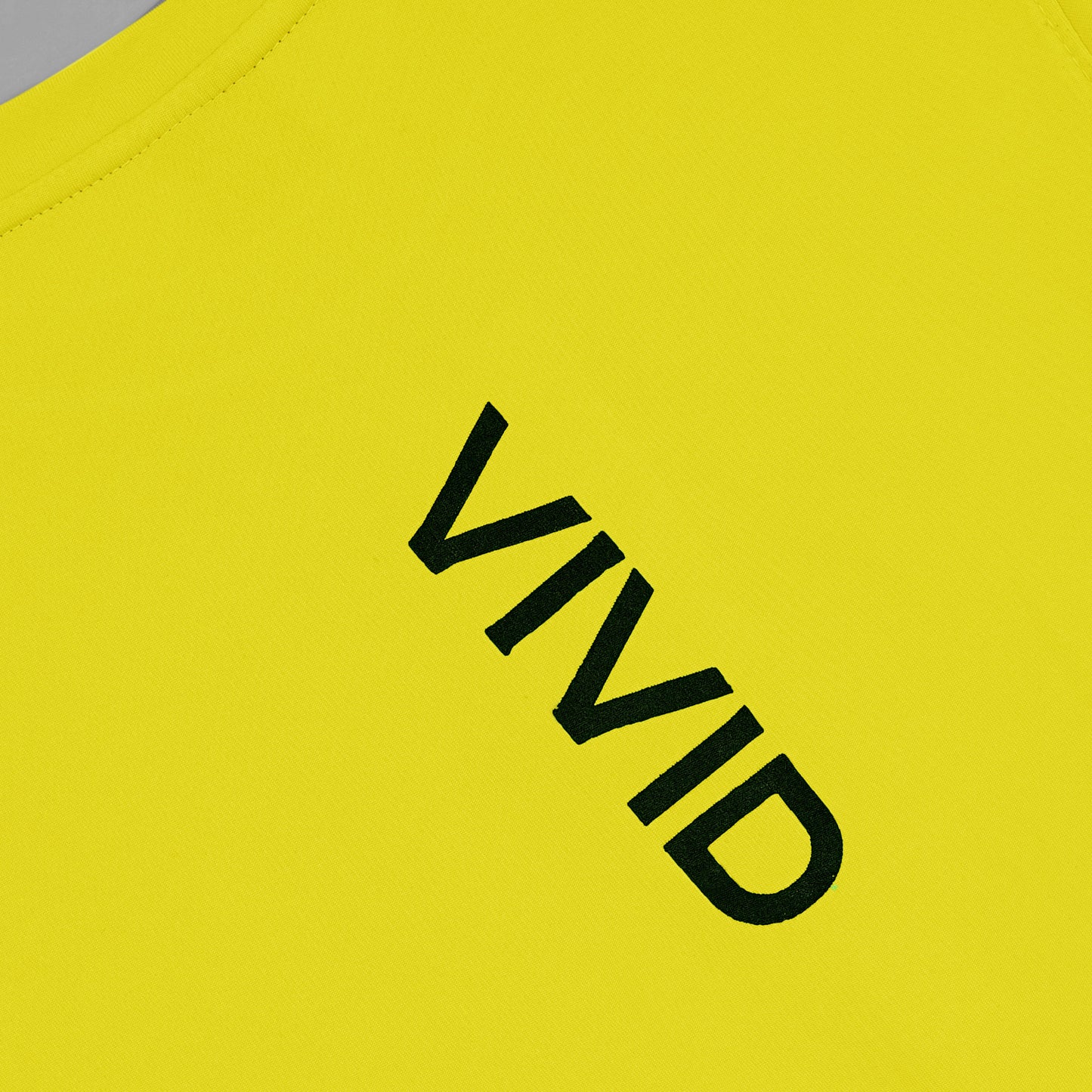 𝑨𝒄𝒕𝒊𝒗𝒆𝒘𝒆𝒂𝒓 𝑴𝒆𝒏'𝒔 𝑻-𝑺𝒉𝒊𝒓𝒕: YELLOW